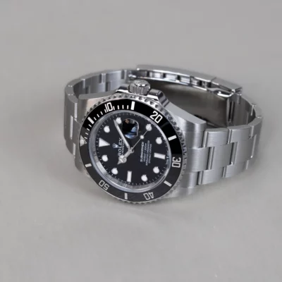390607