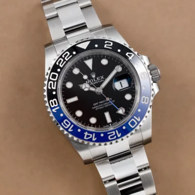 392136