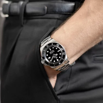 391458