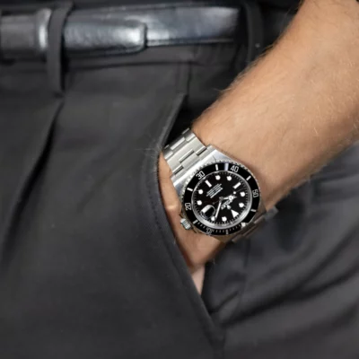 391545