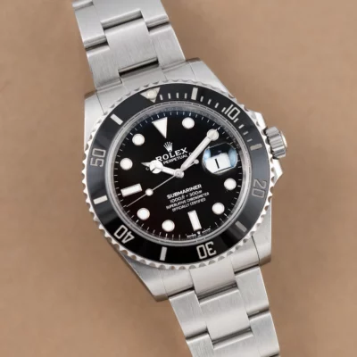 392445