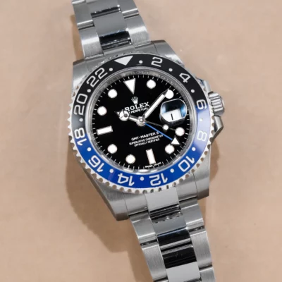 393083